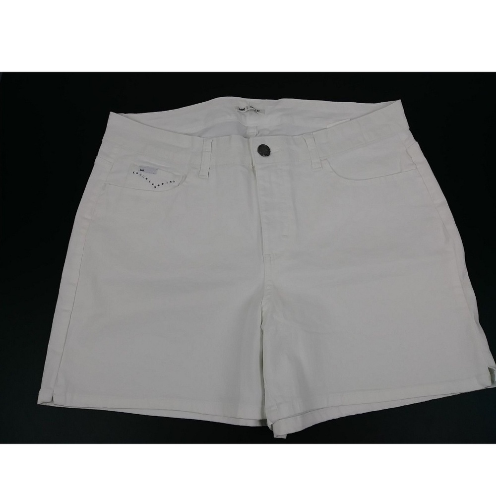Lee Shorts lower on the waist White Womens 14 M